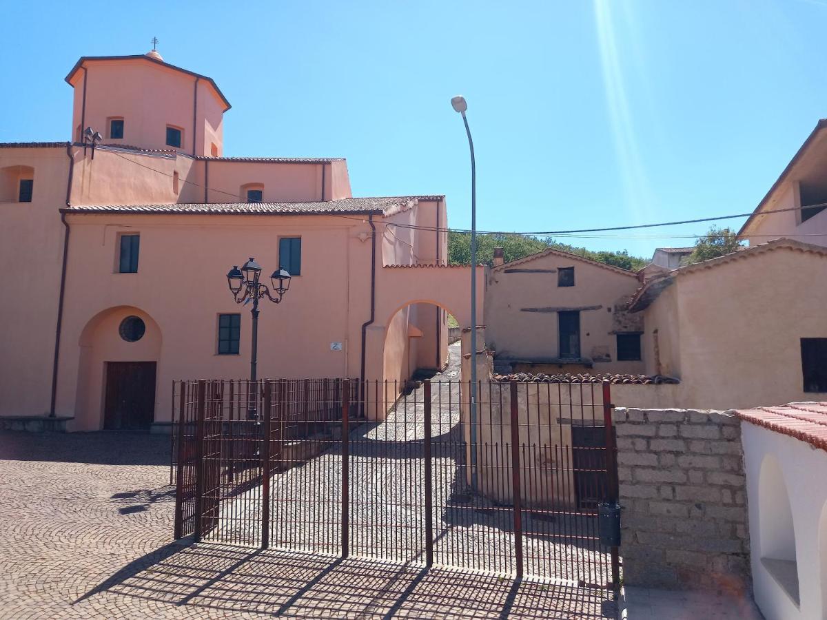 "B&B Santu Giuvanni" Fonni Exterior photo